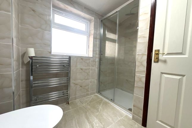 121, Gladstone Road, WATFORD photo 5