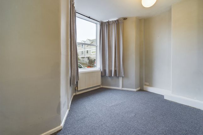Flat 1, 216, North Road West, Plymouth photo 4