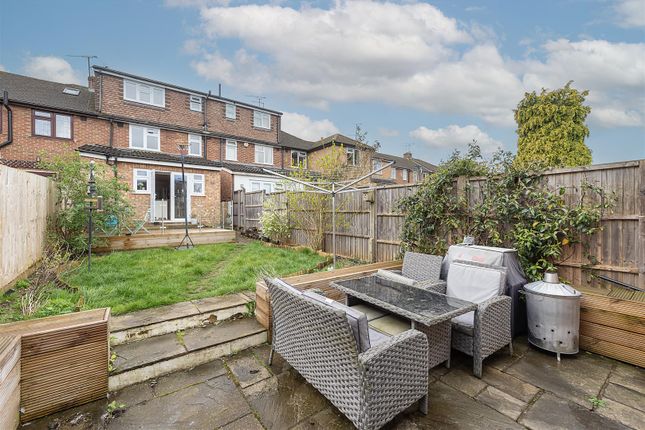 Terraced house for sale in Weybourne Close, Harpenden