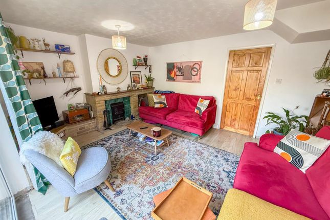 10, Chatsworth Road, Buxton photo 4
