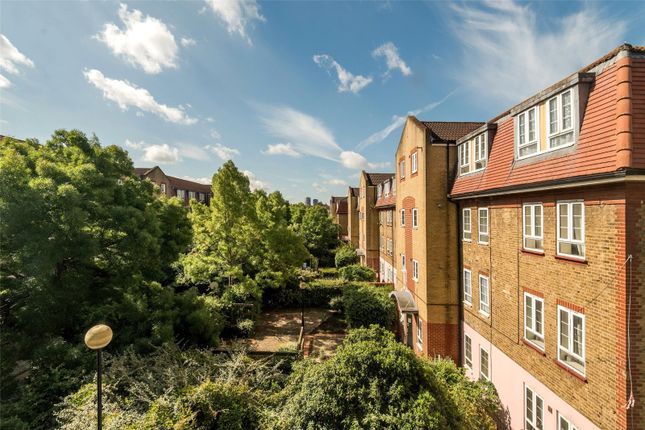 1-bed flat on 14, Memorial Avenue, London, £300,000