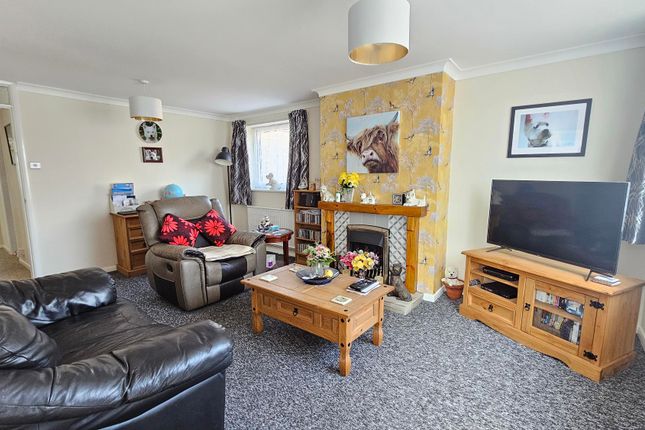 Detached bungalow for sale in York Road, Sleaford