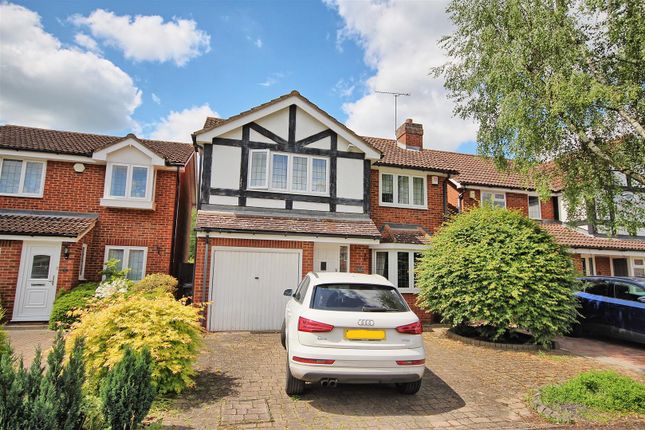 Thumbnail Detached house for sale in Cresset Close, Stanstead Abbotts, Ware