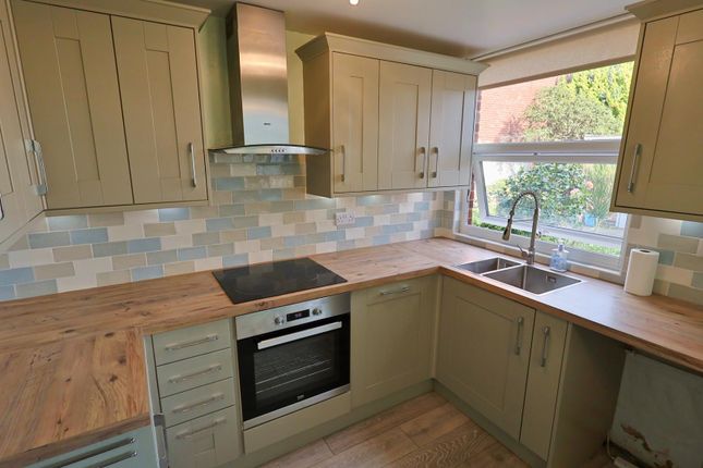 66, Hendre Close, Coventry photo 4