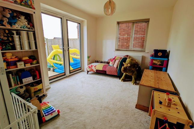 34, Orchard Vale, Hereford photo 4