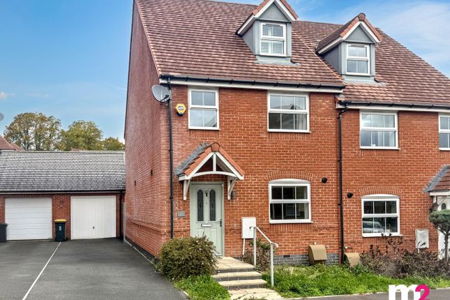3-bed semi-detached on Ash Tree View, Newport, £350,000