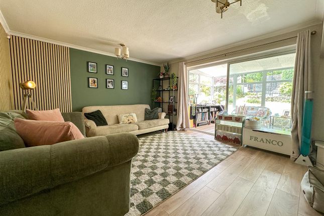 33, Cotehill Road, Stoke-On-Trent photo 3