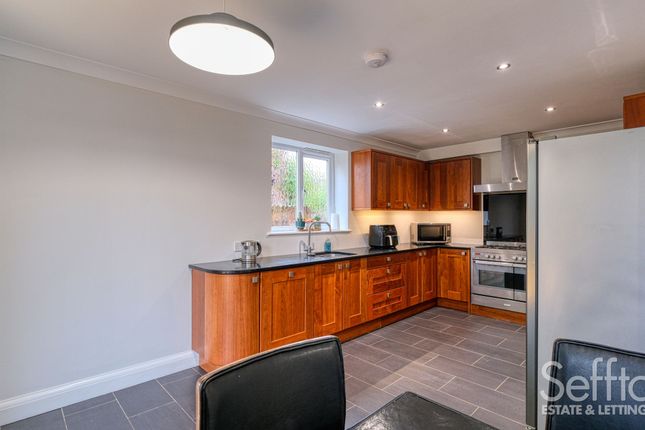 35 St. Williams Way, Norwich photo 3