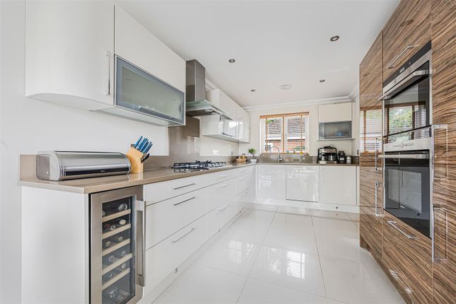 All Hallows Road, Caversham photo 4