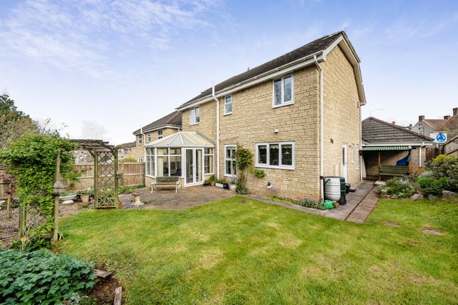 15, Thicket Mead, Radstock photo 2