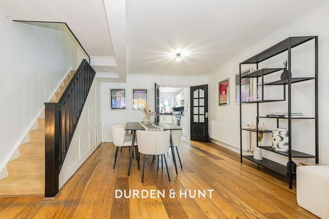 40 Forest Road, Loughton photo 4