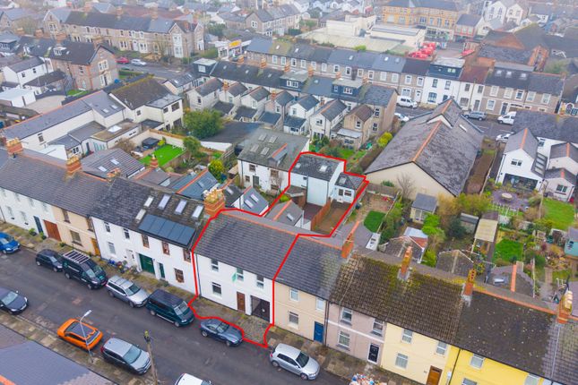 5-bed house on 45b, Salop Street, Penarth, £565,000