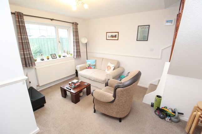 36, Haybarn Close, Leicester photo 3