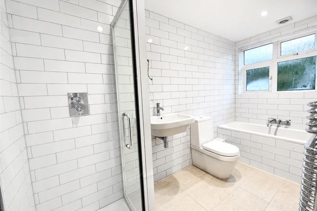 91, Windsor Court, Sunningdale photo 5
