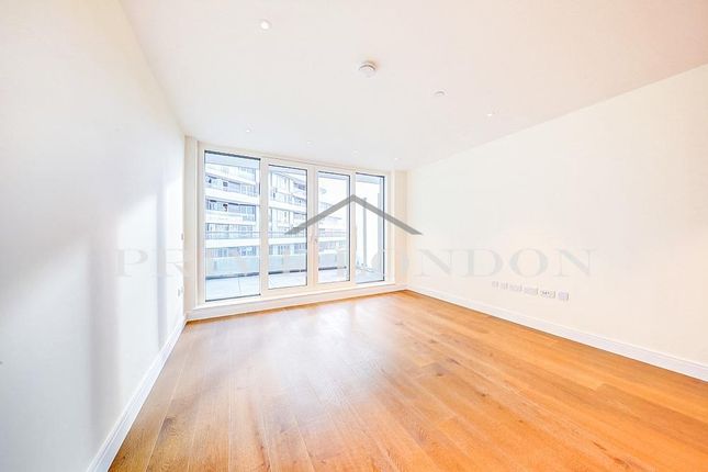 Flat for sale in Cascade Court, 1 Sopwith Way, Vista Chelsea Bridge Wharf