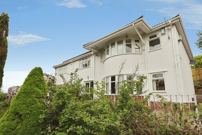 12, Highlands, Porth photo 2