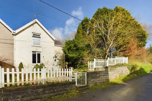 Thumbnail Cottage for sale in Pontyates, Llanelli