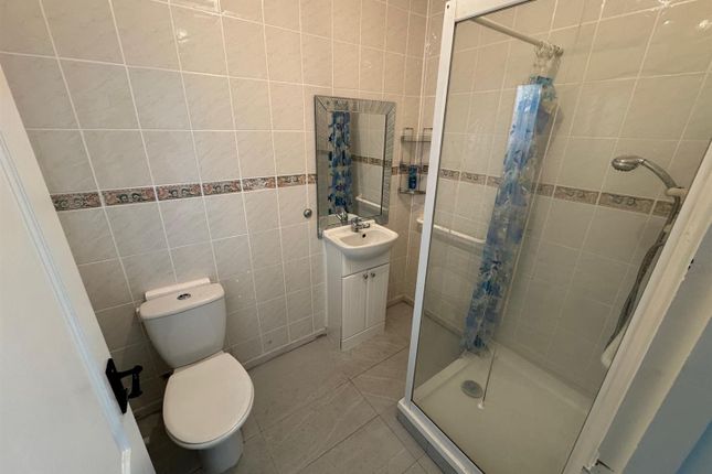 End terrace house for sale in Marlborough Road, Southall