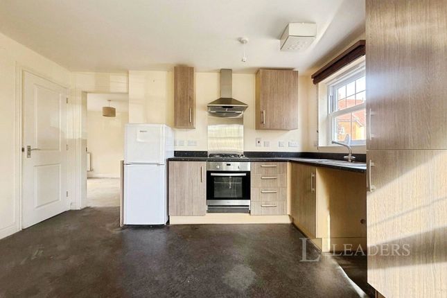 18, Hebbes Close, Bedford photo 3