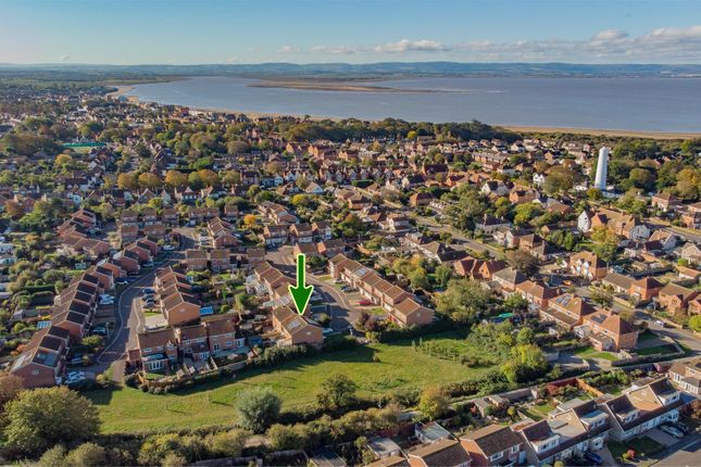 Magpie Close, Burnham-On-Sea photo 4