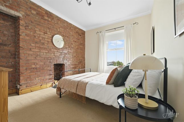 5, Myrtle Terrace, Swansea photo 4