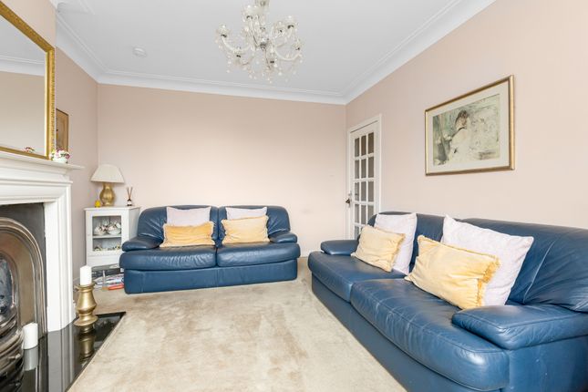 61, Drum Brae North, Corstorphine, Edinburgh photo 4