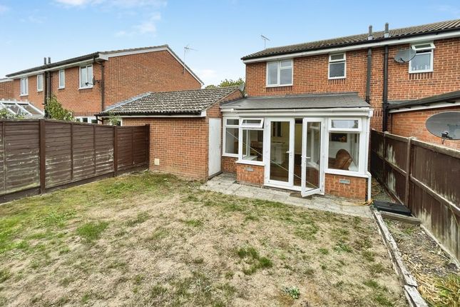 22, Campernell Close, Colchester photo 2