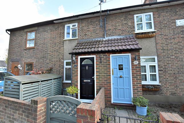 Thumbnail Terraced house for sale in College Road, Abbots Langley