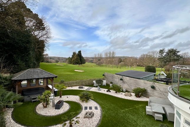 The Spinney, Ellerslie Lane, Bexhill-on-Sea photo 2