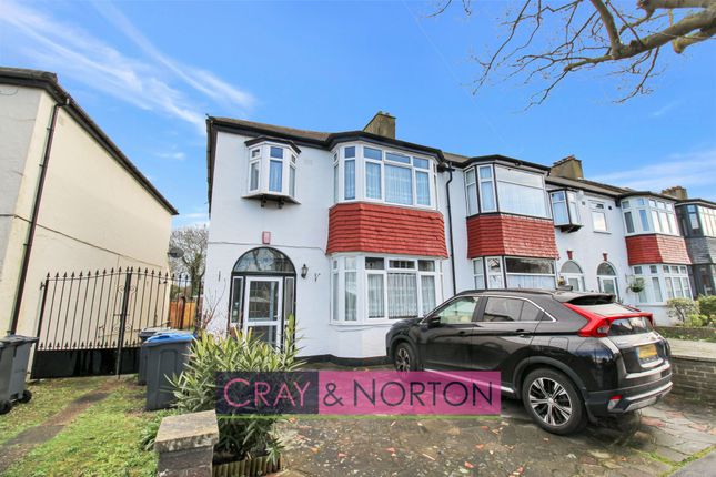End terrace house for sale in Glenthorne Avenue, Addiscombe