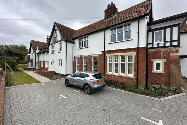 Flat 1 St Nicholas Court, St Nicholas Place, Sheringham photo 2