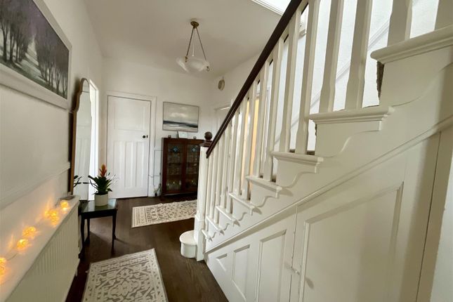 62, Old Road, Llanelli photo 2