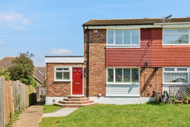 End terrace house for sale in Tyron Way, Sidcup