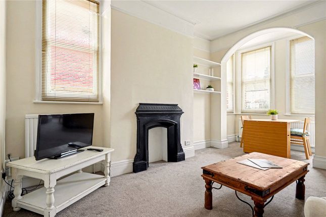 Flat 2, 353, Woodstock Road, Oxfordshire photo 3