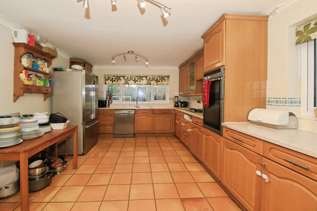 7, Marlborough Court, Wisbech photo 2