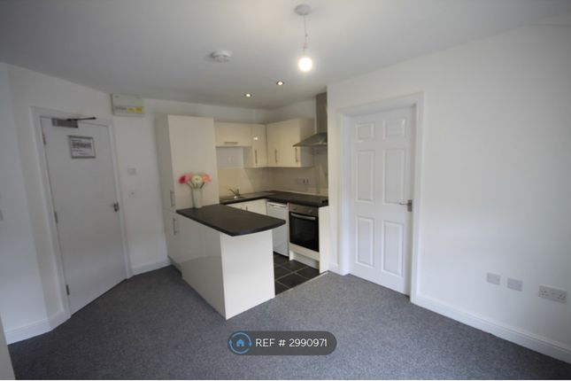 Flat, Victorian Newhall High Green, Cannock photo 3