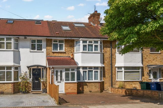 Thumbnail Terraced house for sale in Fairfield Way, Barnet, Hertfordshire