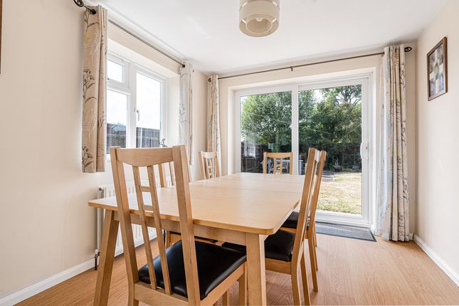 44, Mowbray Road, Didcot photo 4