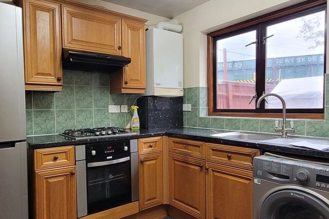 Terraced house to rent in Station Road, London