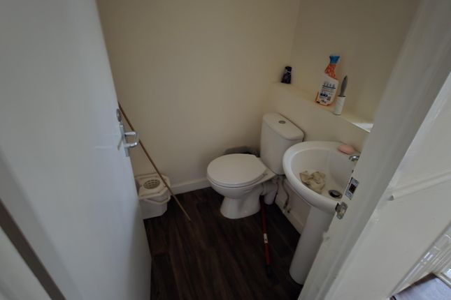 16, Ivory Drive, Liverpool photo 4