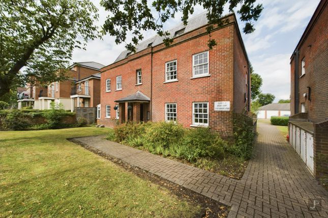 Thumbnail Flat to rent in Meads Court, Ingrave Road, Brentwood, Essex