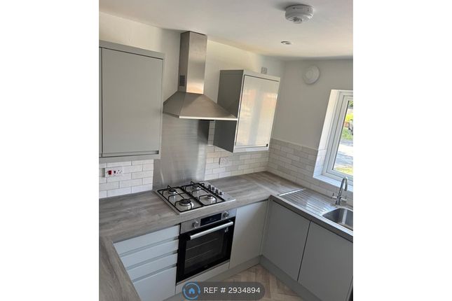 Woodford End, Chadsmoor, Cannock photo 2