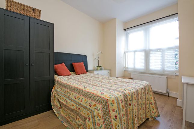 21, Carlwell Street, London photo 4