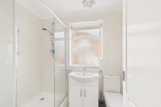 3, Ainslie Road, Hull photo 4