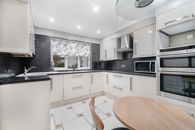 Kirktonfield Road, Glasgow photo 4