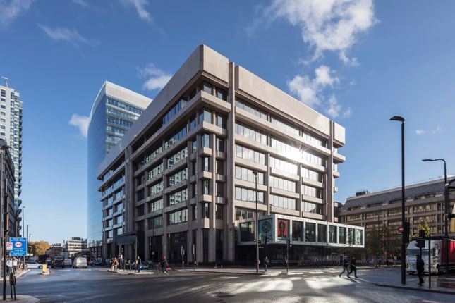 Office to let in White Chapel High Street, London