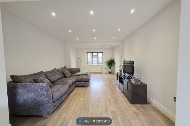 Beatty Road, Stanmore, London photo 3