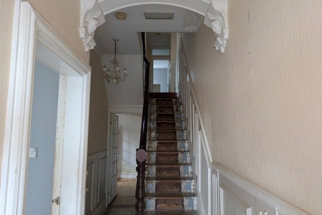 76, Forest Road, SOUTHPORT photo 2