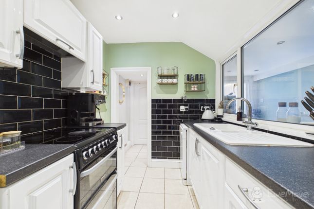 NIGHTINGALE ROAD, DOVER photo 3