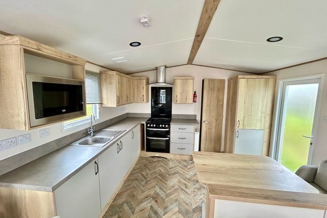 Pentire Coastal Holiday Park, Brentspool, Bude photo 3
